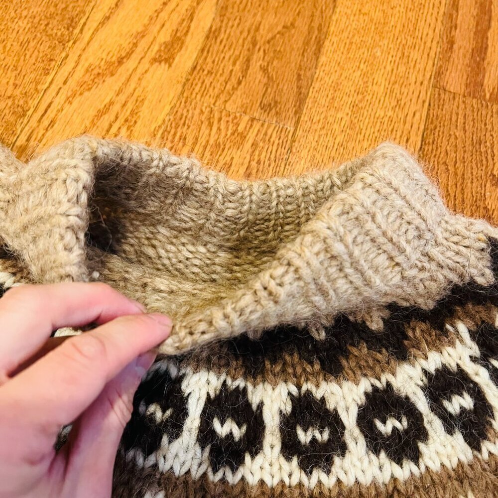 Hilda ltd Icelandic Wool Hand Knit Nordic Sweater Size Medium - Picture 16 of 16